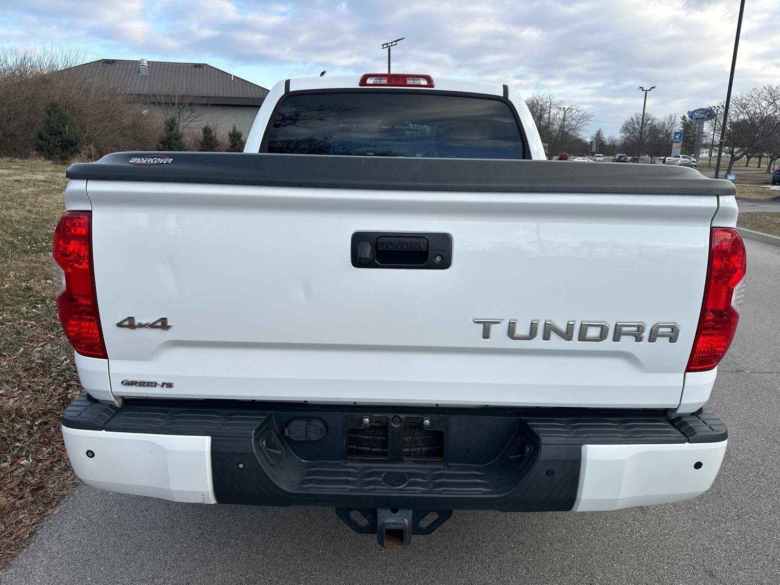 Used 2017 Toyota Tundra Limited image 3