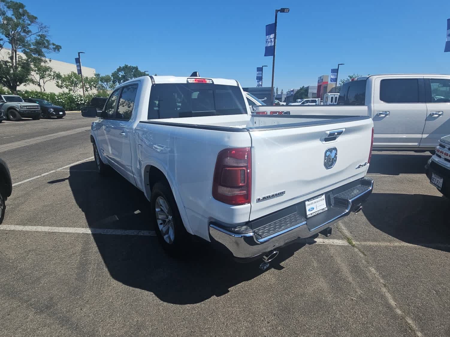 Used 2022 RAM 1500 Laramie AWD/4WD image 6