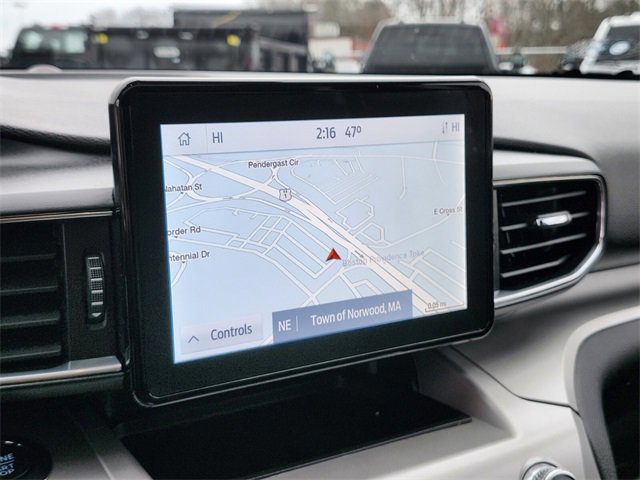 Certified 2022 Ford Explorer XLT w/ Equipment Group 202A image 22