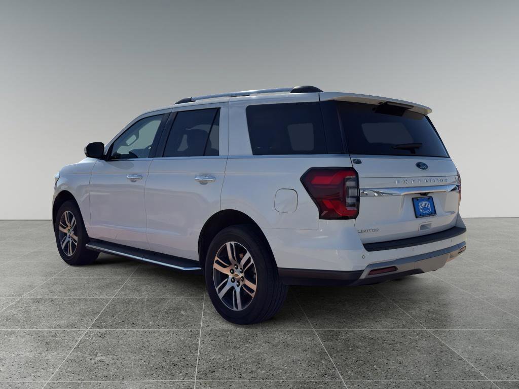 Certified 2023 Ford Expedition Limited image 3