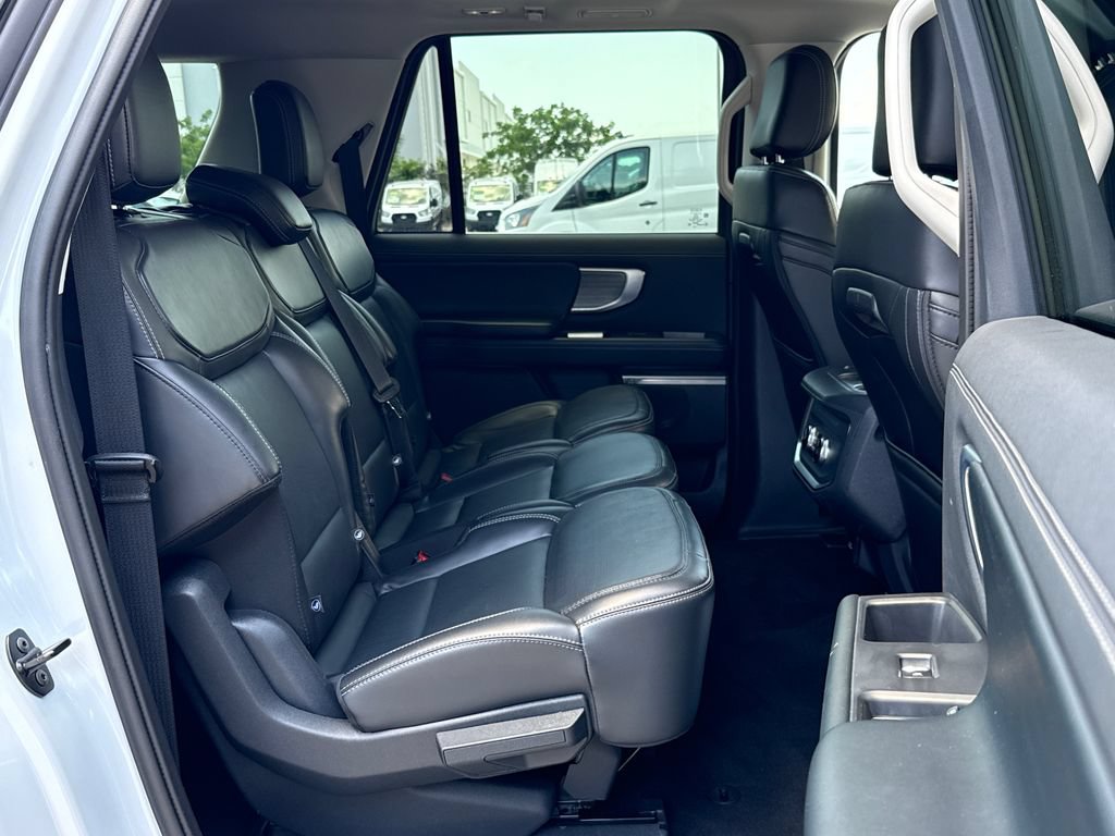 Certified 2025 Ford Expedition Max Platinum AWD/4WD image 33