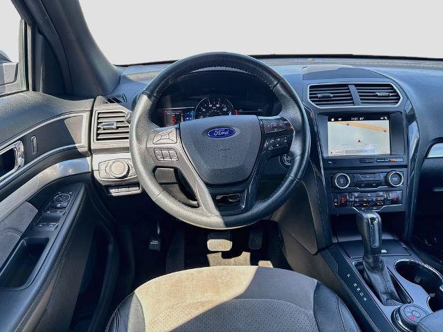 Certified 2017 Ford Explorer XLT w/ Equipment Group 202A AWD/4WD image 18