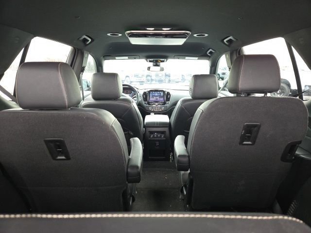 Used 2023 Chevrolet Traverse LT image 15