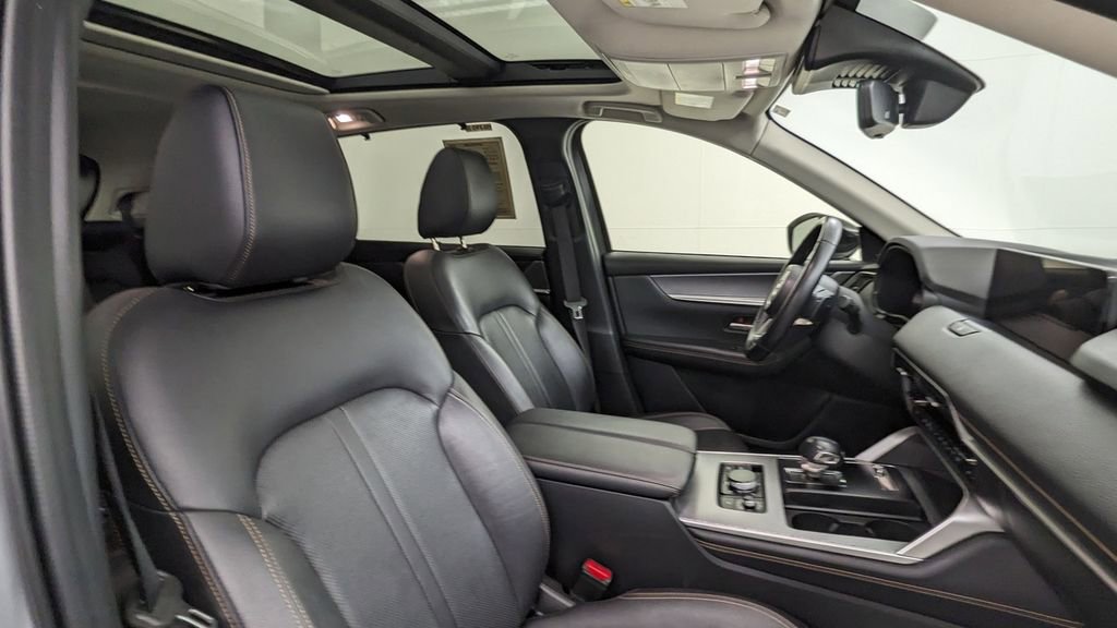 Used 2025 MAZDA CX-90 3.3 Turbo w/ Premium Sport Pkg image 42