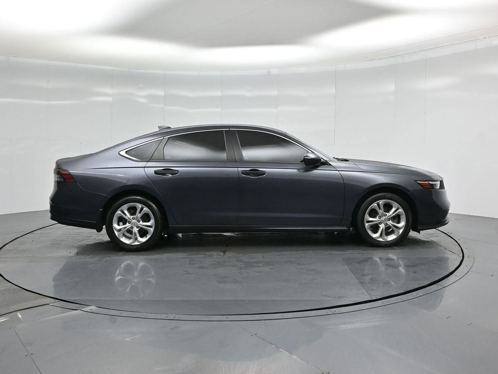 Used 2023 Honda Accord LX image 8