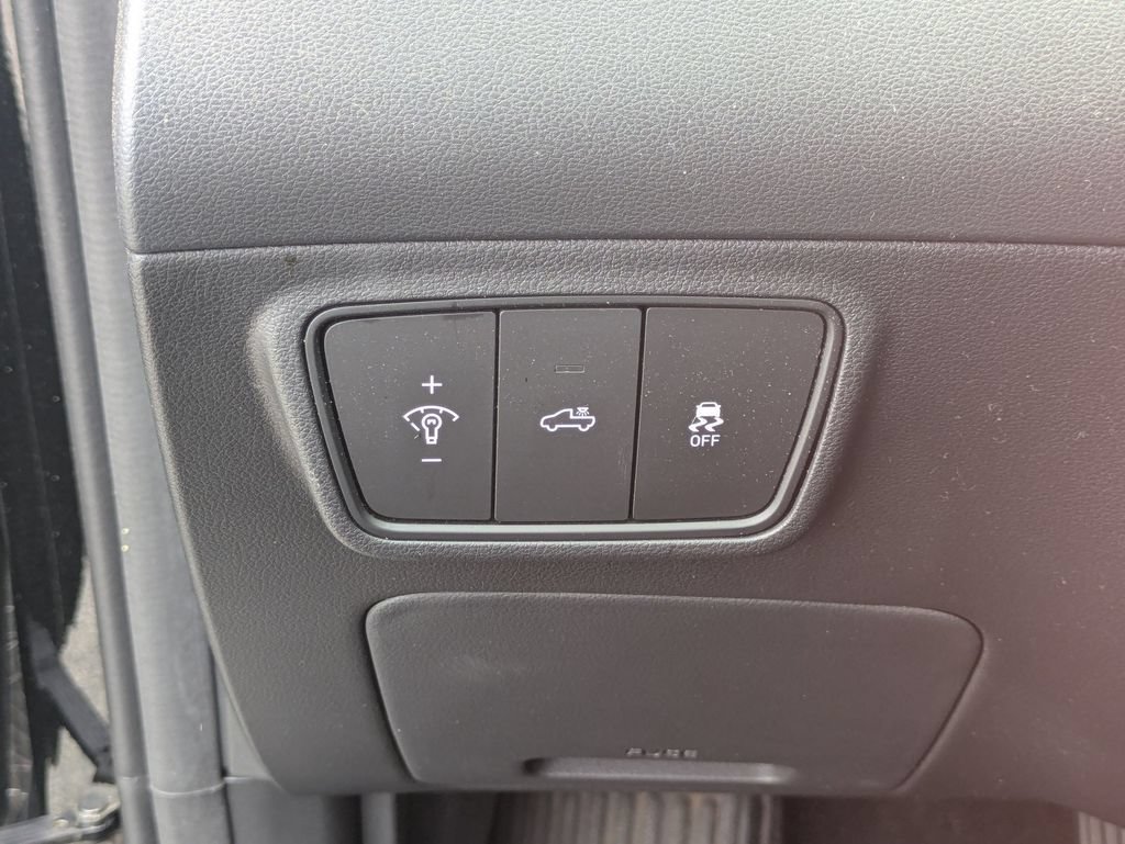 Used 2022 Hyundai Santa Cruz Limited AWD/4WD image 19