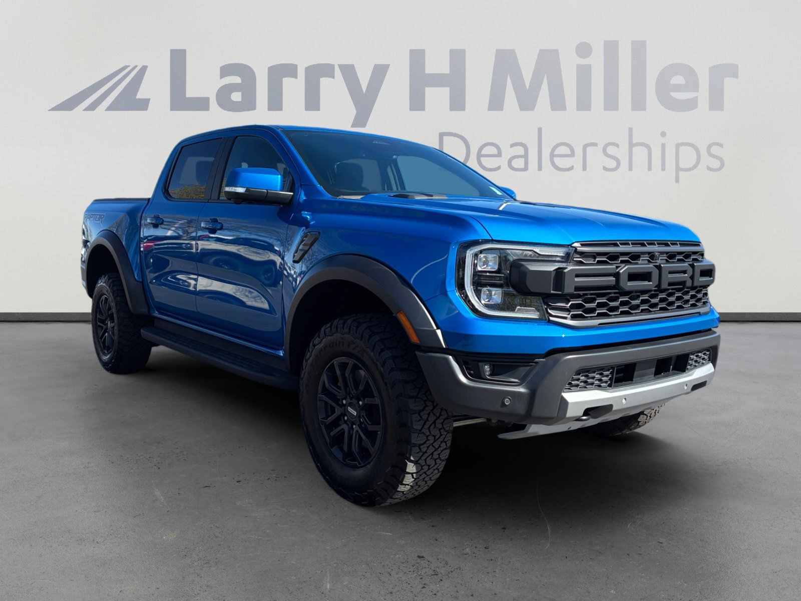 Certified 2025 Ford Ranger Raptor AWD/4WD image 6