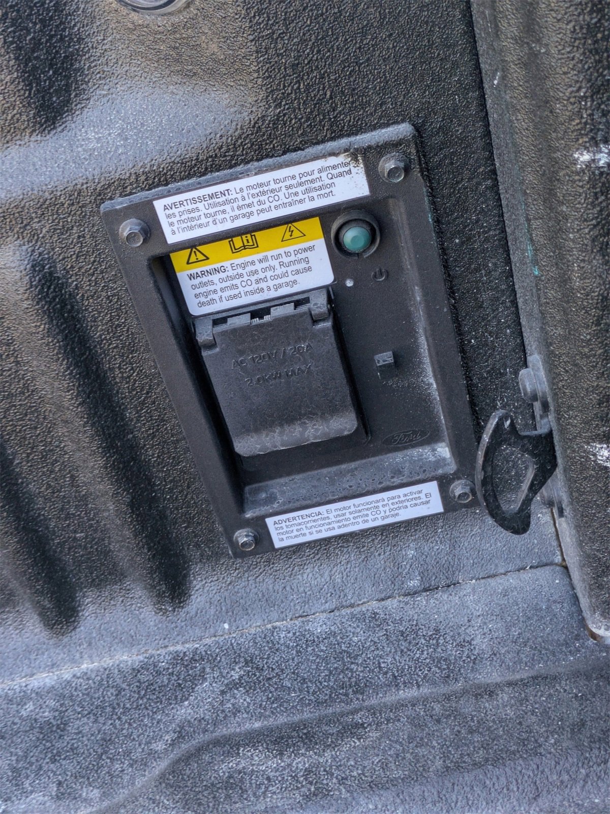 Certified 2024 Ford F250 Platinum image 14