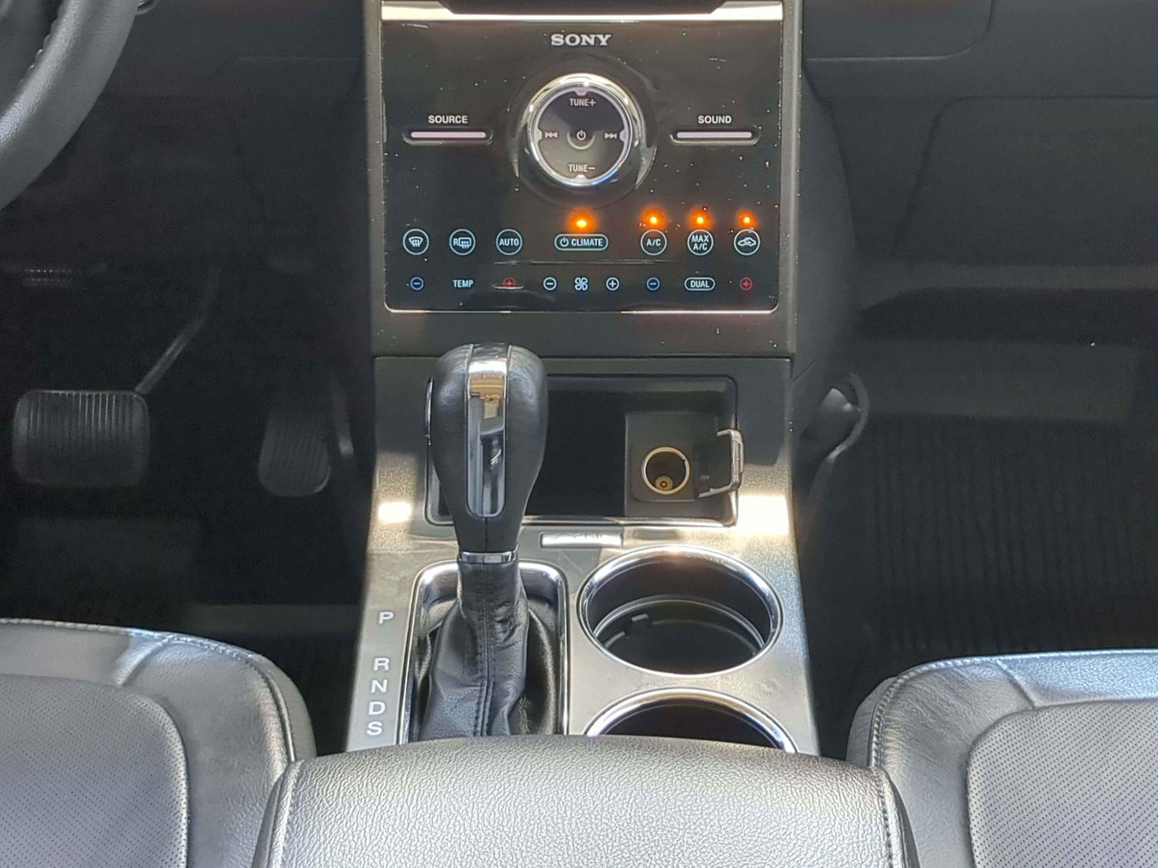 Certified 2019 Ford Flex Limited w/ Class III Trailer Tow Package FWD image 17