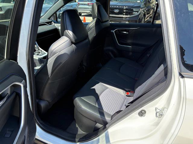 Used 2021 Toyota RAV4 XSE AWD/4WD image 11
