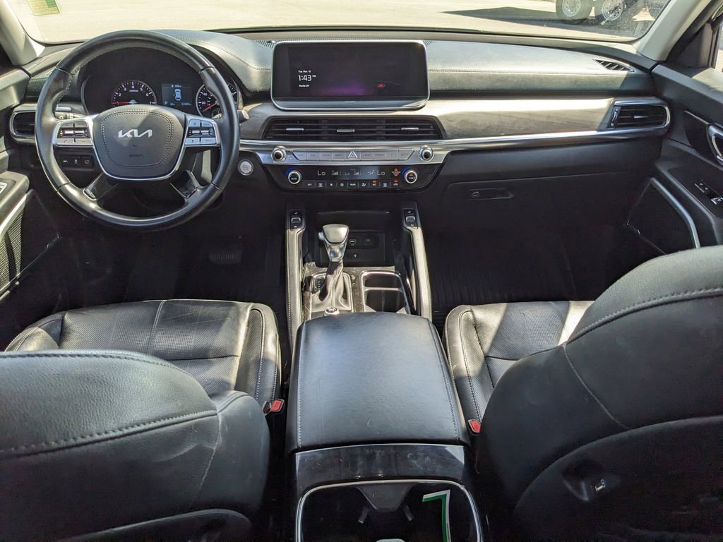 Used 2022 Kia Telluride EX w/ EX Premium Package image 13