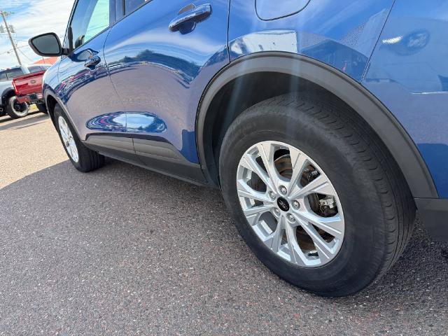 Certified 2023 Ford Escape Active AWD/4WD image 19