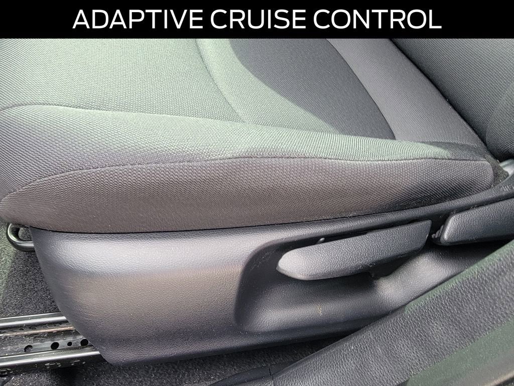 Used 2021 Toyota Corolla LE image 14