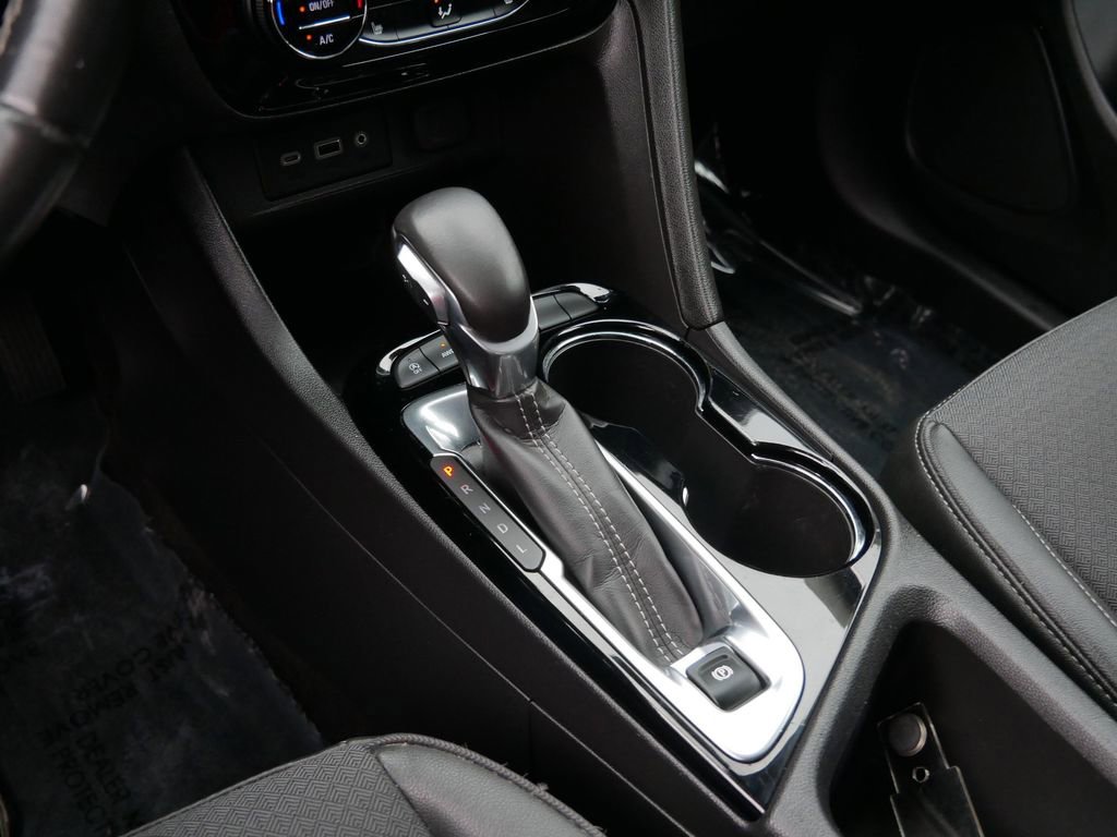 Used 2020 Buick Encore GX Select w/ Sport Touring Package image 22