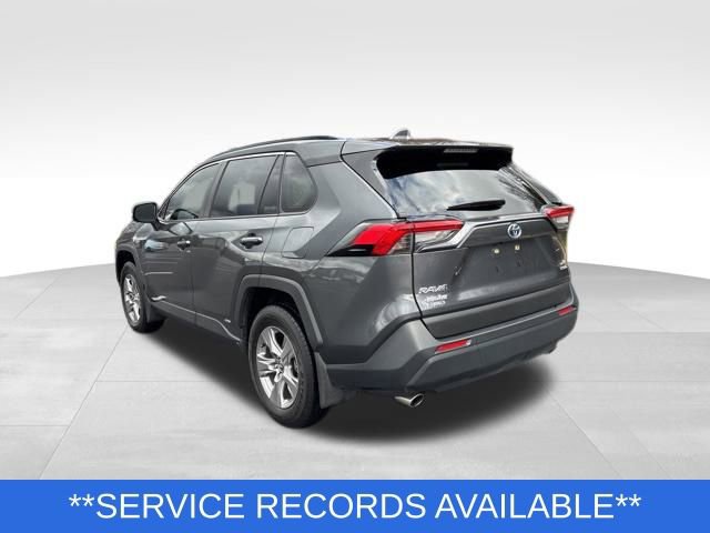 Used 2023 Toyota RAV4 XLE w/ Convenience Package image 4