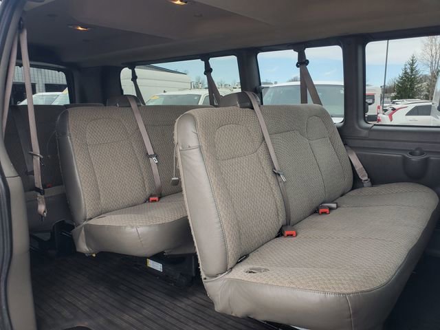 Used 2023 Chevrolet Express 3500 LS image 24