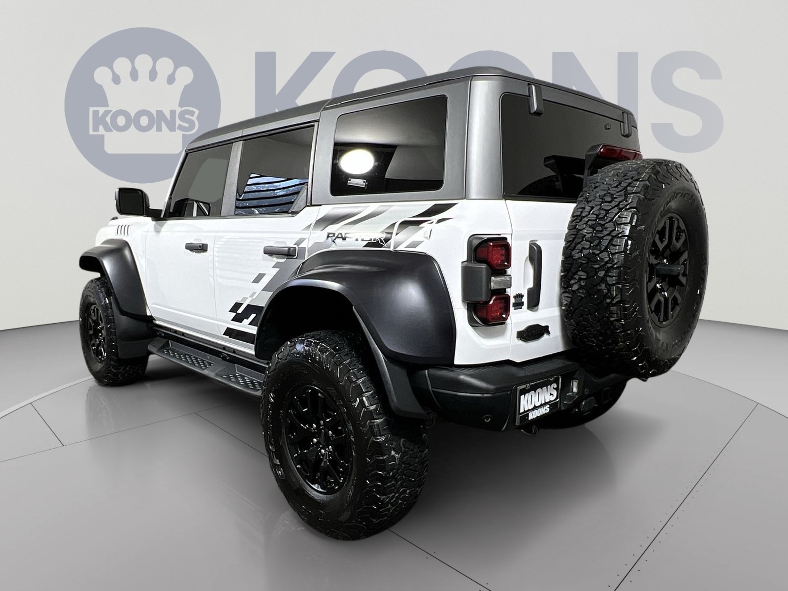 Certified 2024 Ford Bronco Raptor w/ Interior Carbon Fiber Pack 6 AWD/4WD image 8