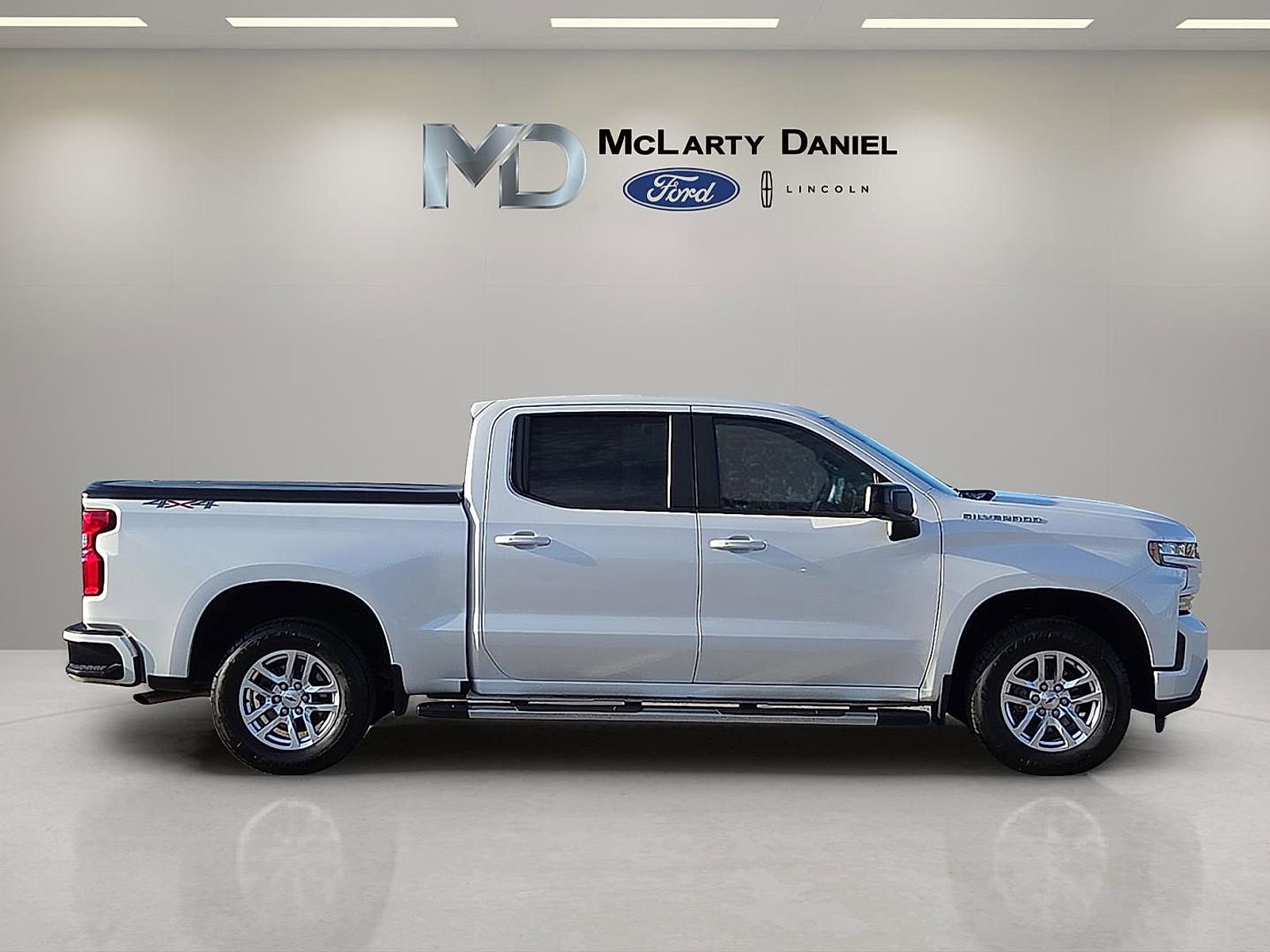 Used 2019 Chevrolet Silverado 1500 RST w/ All-Star Edition image 6