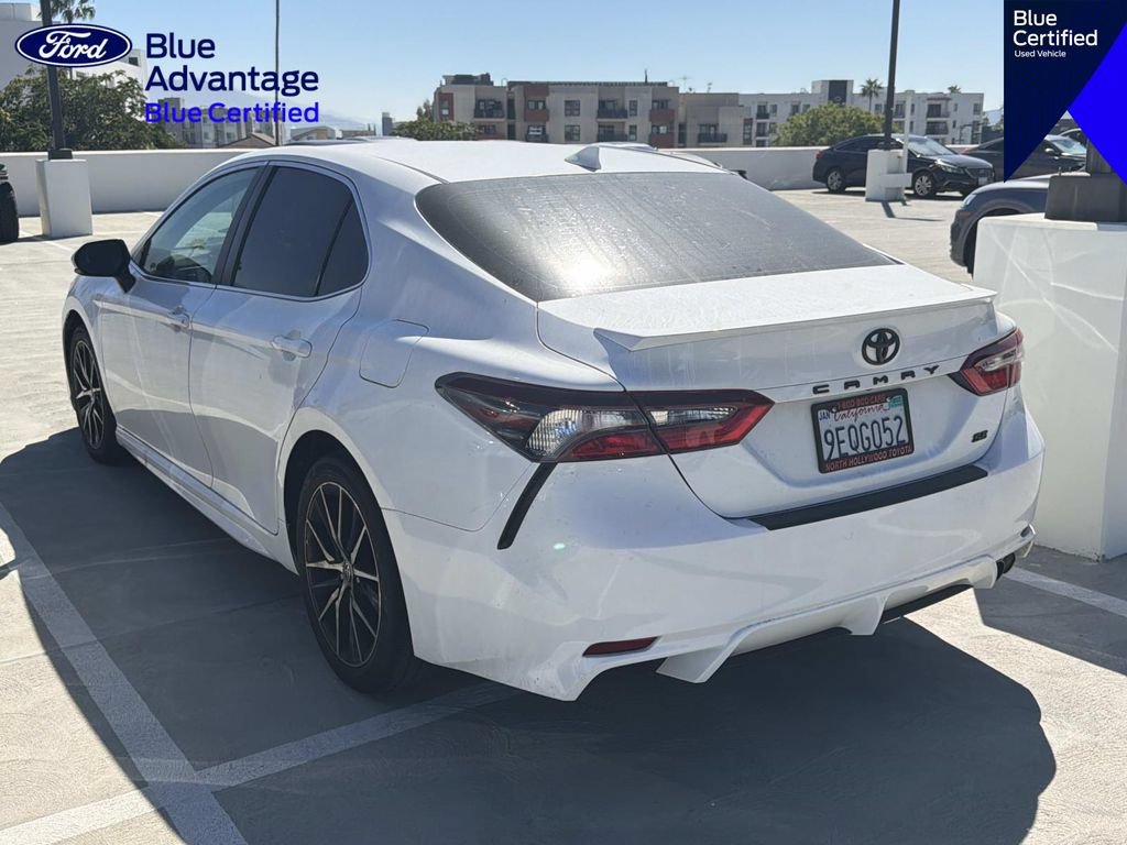 Used 2023 Toyota Camry SE w/ Convenience Package FWD image 10