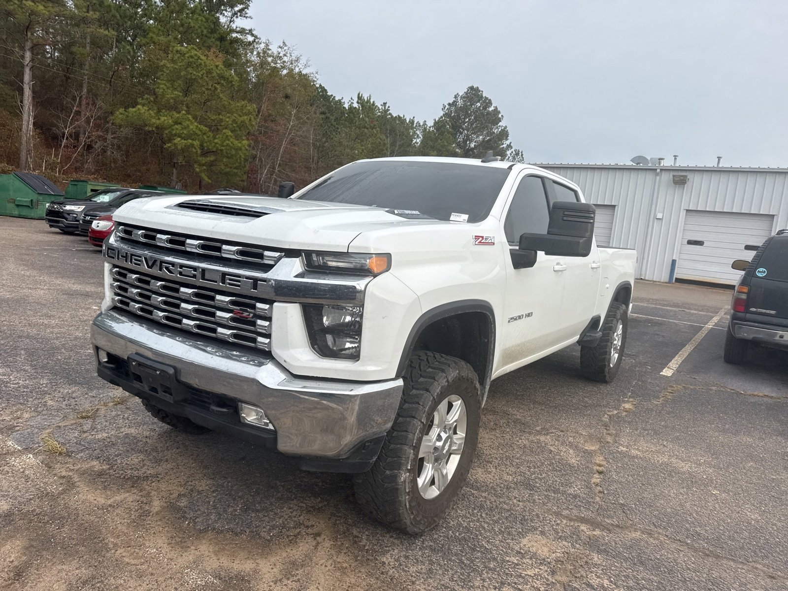 Used 2022 Chevrolet Silverado 2500 LT w/ Convenience Package image 3