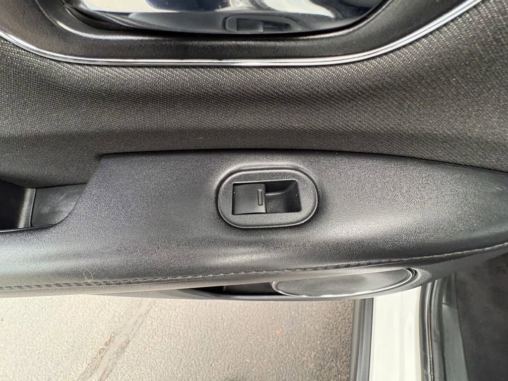 Used 2021 Honda HR-V EX image 26