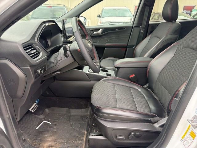 Certified 2023 Ford Escape ST-Line Select w/ Tech Pack #2 image 22