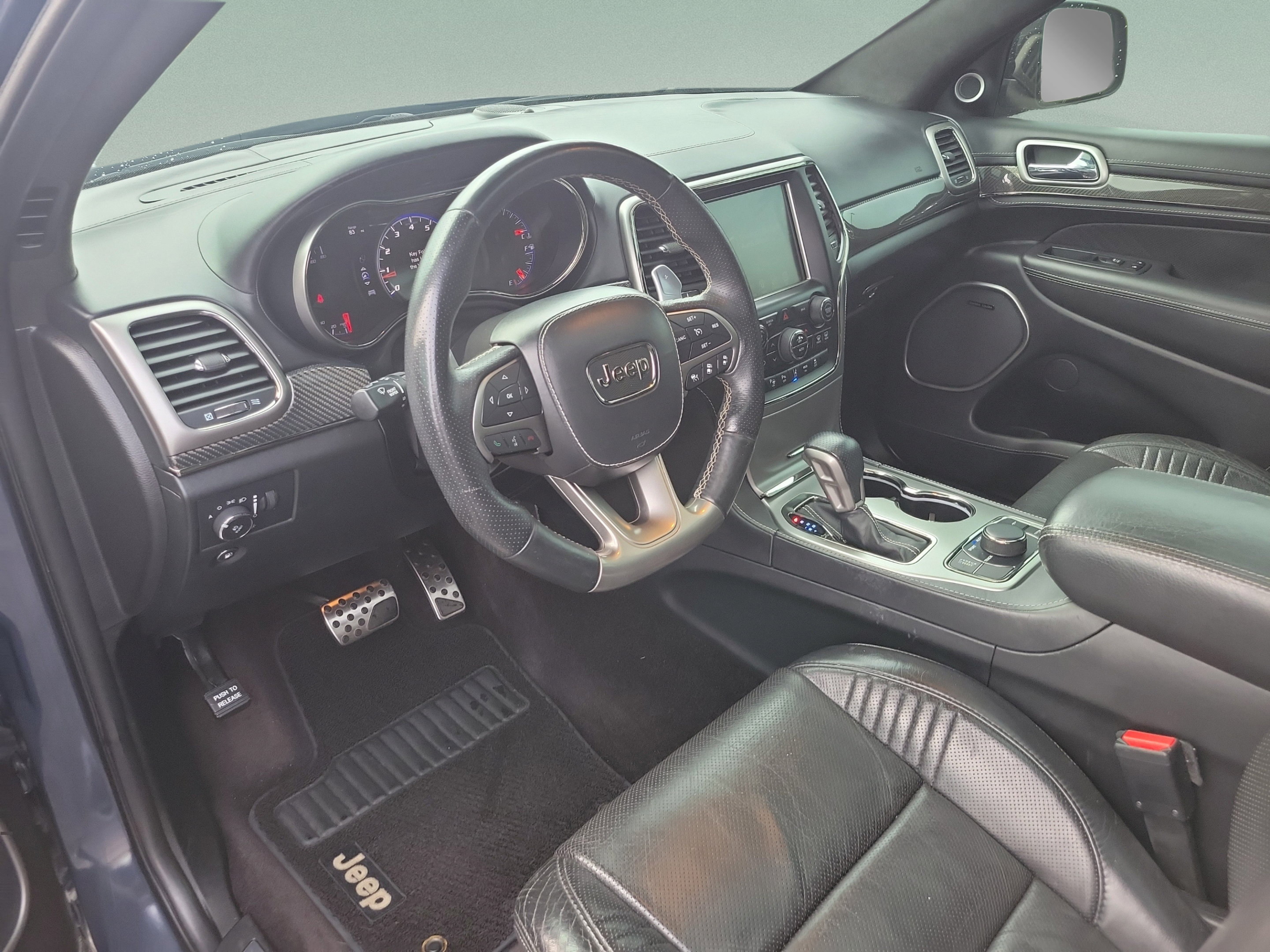 Used 2017 Jeep Grand Cherokee SRT AWD/4WD image 16