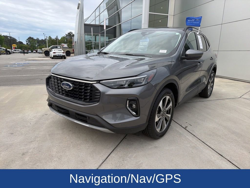 Certified 2023 Ford Escape Platinum image 3