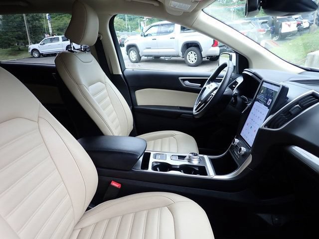 Certified 2023 Ford Edge SEL w/ Convenience Package AWD/4WD image 10