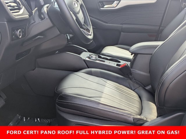 Certified 2025 Ford Escape Platinum w/ Premium Technology Package FWD image 11