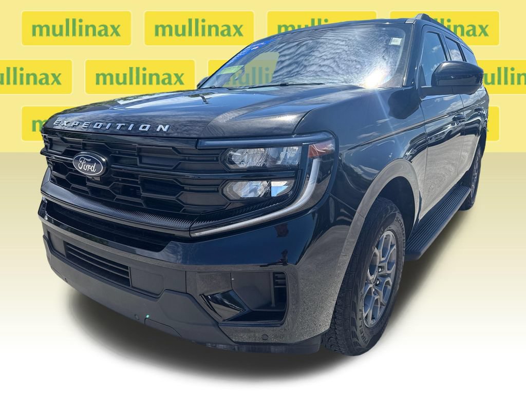 Certified 2025 Ford Expedition Active RWD image 10