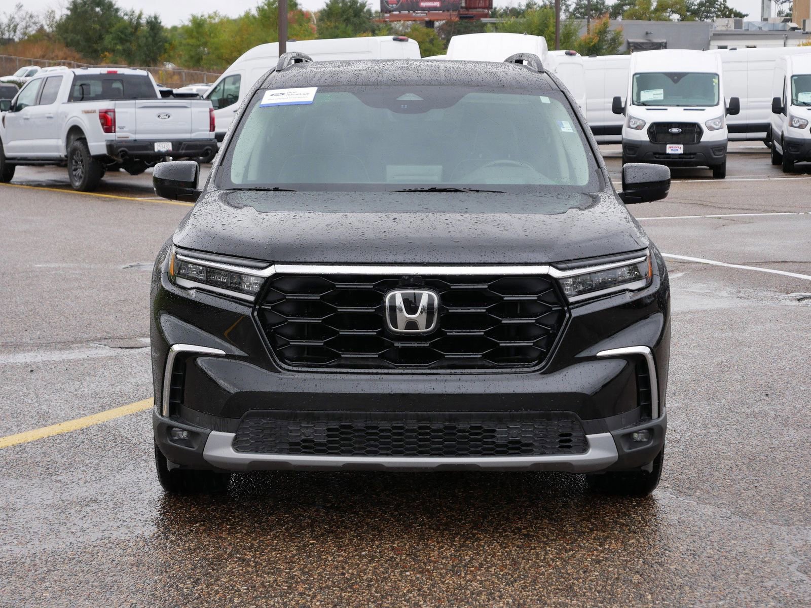 Used 2025 Honda Pilot Elite image 8