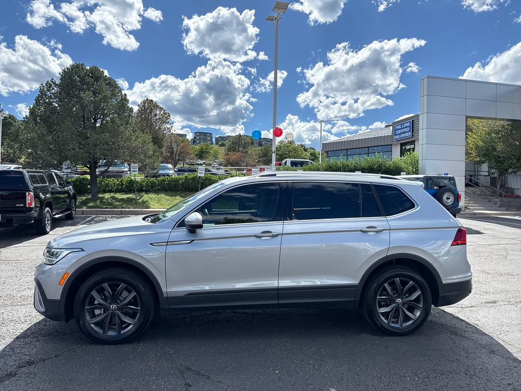 Used 2023 Volkswagen Tiguan SE AWD/4WD image 6