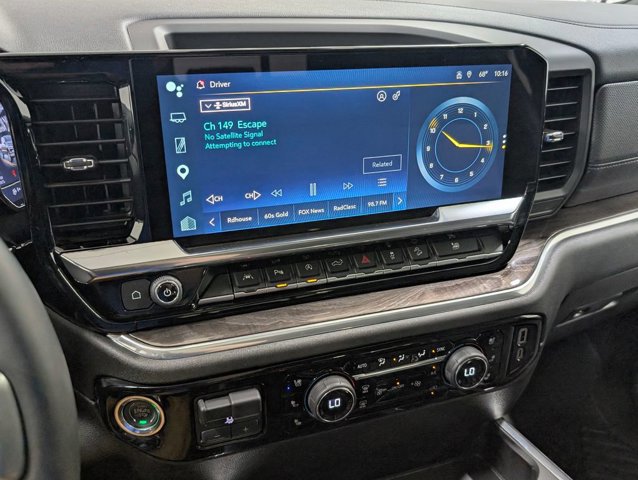 Used 2025 Chevrolet Silverado 1500 LTZ image 9