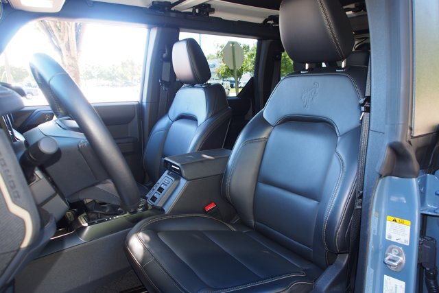 Certified 2025 Ford Bronco Badlands w/ Sasquatch Package AWD/4WD image 17