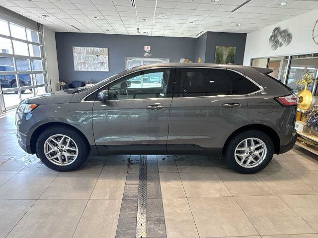 Certified 2024 Ford Edge SEL w/ Convenience Package AWD/4WD image 6