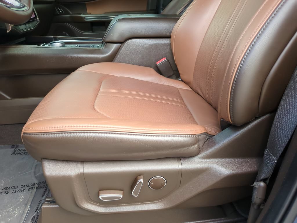 Certified 2023 Ford Expedition Max King Ranch RWD image 26