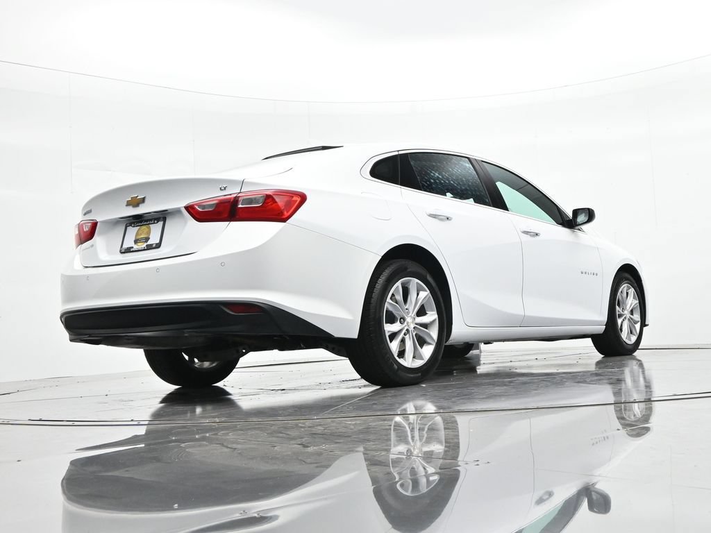Used 2025 Chevrolet Malibu LT FWD image 21