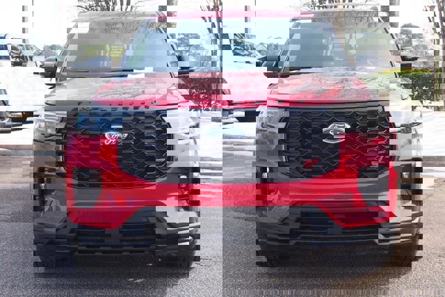 Certified 2025 Ford Explorer ST image 8