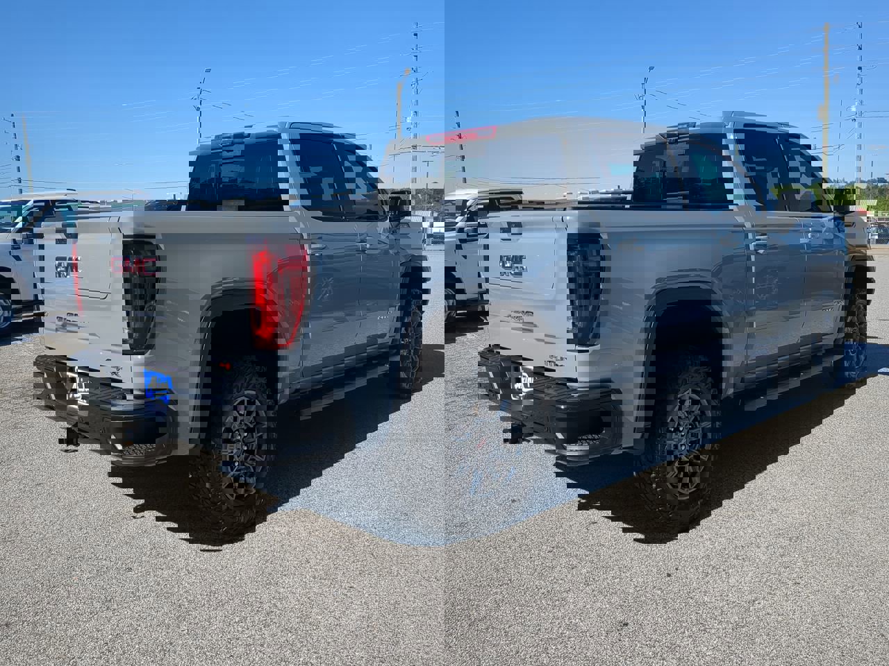 Used 2024 GMC Sierra 1500 AT4X image 4