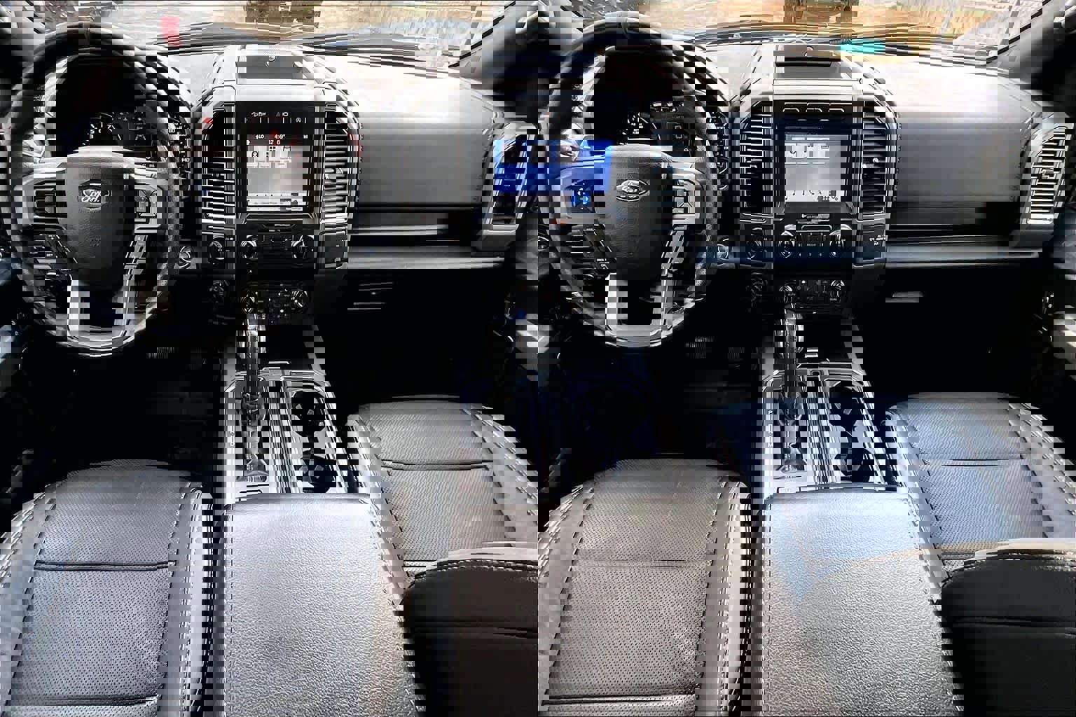 Certified 2018 Ford F150 Raptor w/ Equipment Group 802A Luxury image 18