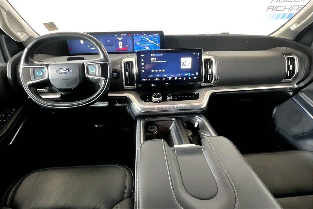 Certified 2025 Ford Expedition Max Platinum AWD/4WD image 11