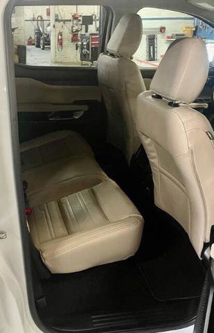 Certified 2024 Ford Ranger Lariat w/ FX4 Off-Road Package image 10