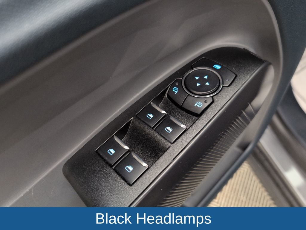 Certified 2024 Ford Maverick XLT w/ XLT Luxury Package image 36