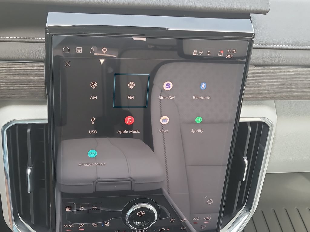 Used 2025 GMC Acadia Denali w/ LPO, Floor Liner Package FWD image 26