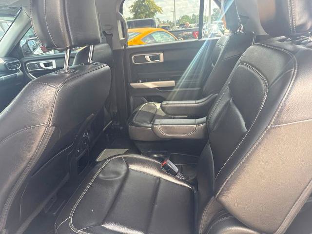 Certified 2021 Ford Explorer XLT w/ Equipment Group 202A RWD image 24