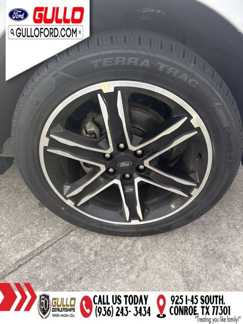 Certified 2020 Ford Expedition Limited w/ Texas Edition Package RWD image 7