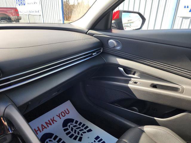 Used 2025 Hyundai Elantra Limited image 14