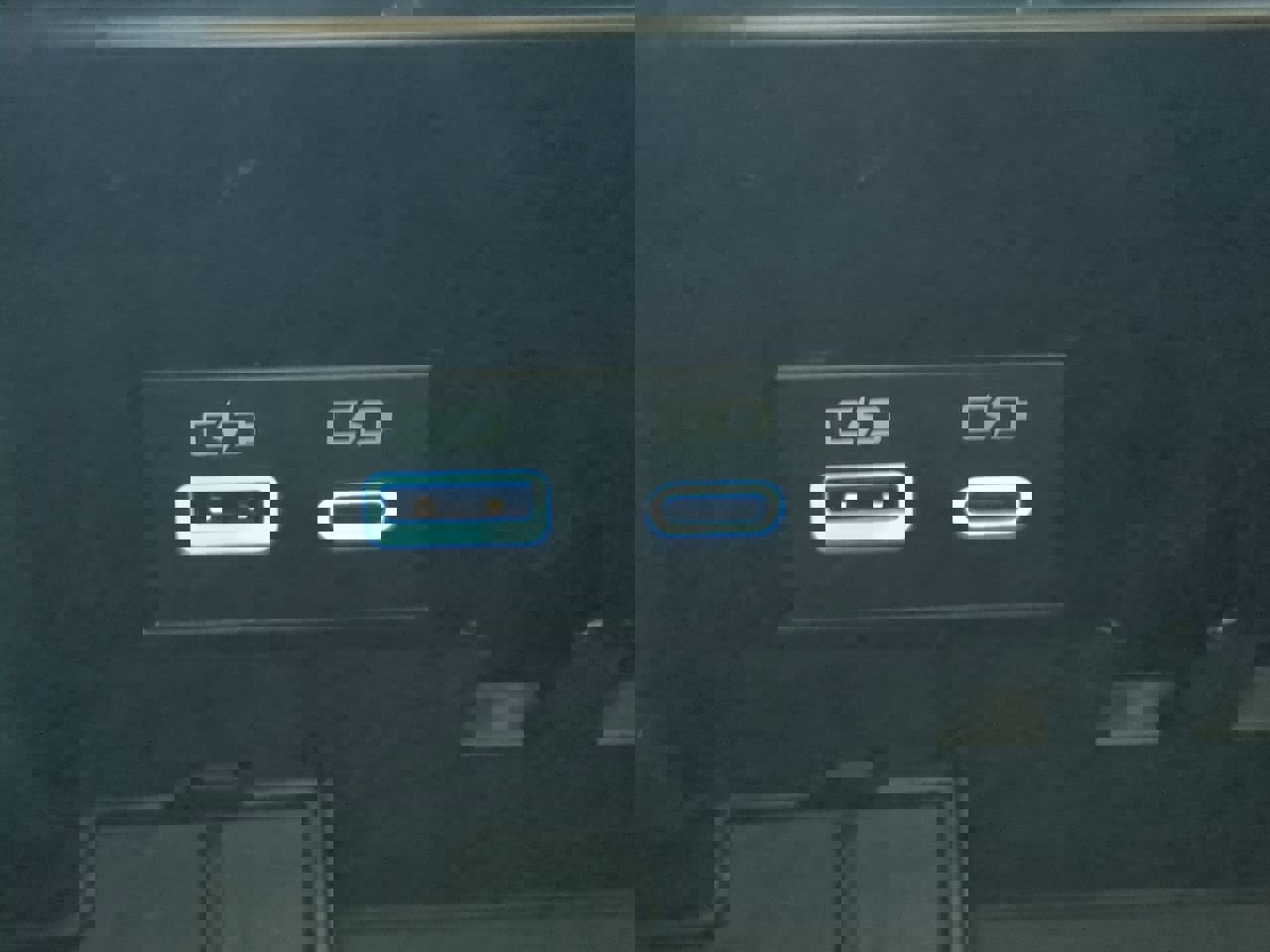 Used 2023 Toyota Tundra Limited image 21