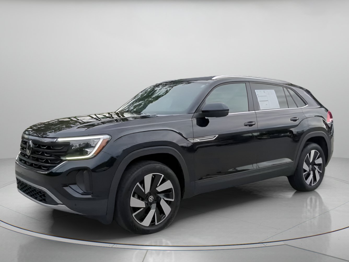 Used 2026 Volkswagen Atlas Cross Sport SE FWD image 13